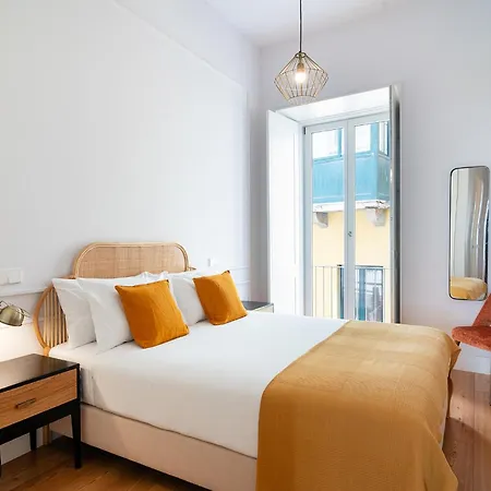 Unique Chiado, 2 Bedroom Deluxe Апартаменты