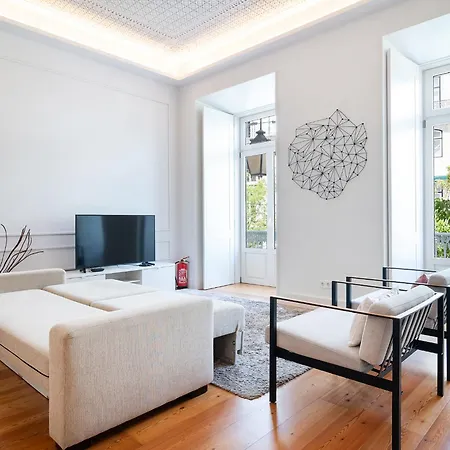 Unique Chiado, 2 Bedroom Deluxe * ליסבון