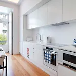 Unique Chiado, 2 Bedroom Deluxe Apartment